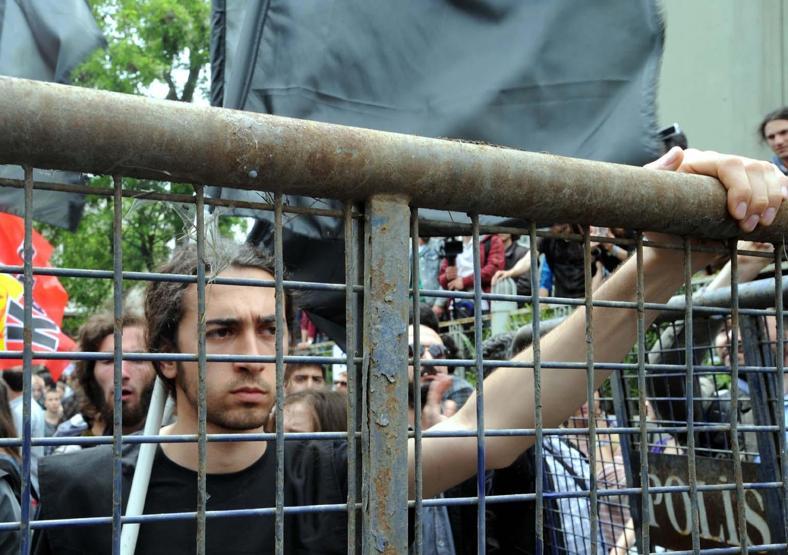 Soma Holding önünde protesto