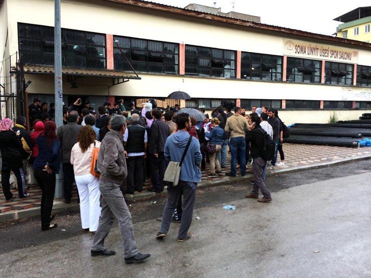 Somada avukatlar tekme tokat gözaltına alındı