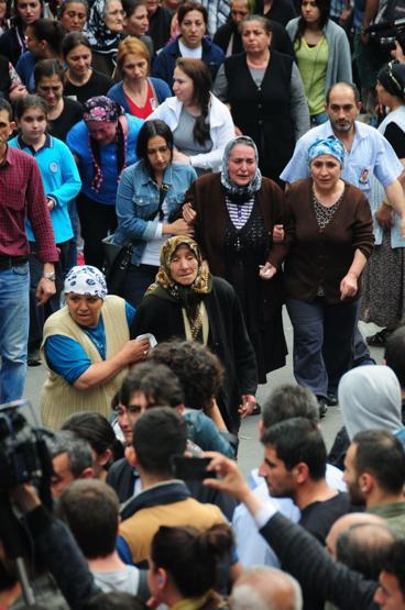Uğur Kurtun cenazesinde ağıtlar yükseldi