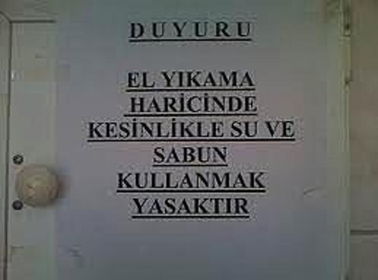 İbretlik yasak levhaları