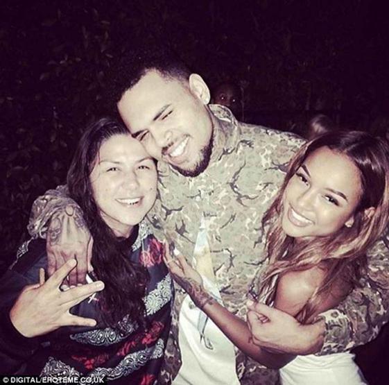 Chris Brown için porno parti