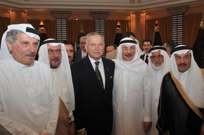 Ekmeleddin İhsanoğlunun albümünden...