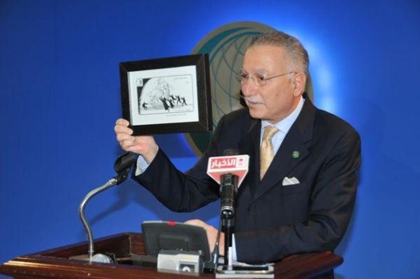 Ekmeleddin İhsanoğlunun albümünden...