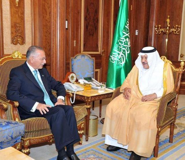 Ekmeleddin İhsanoğlunun albümünden...
