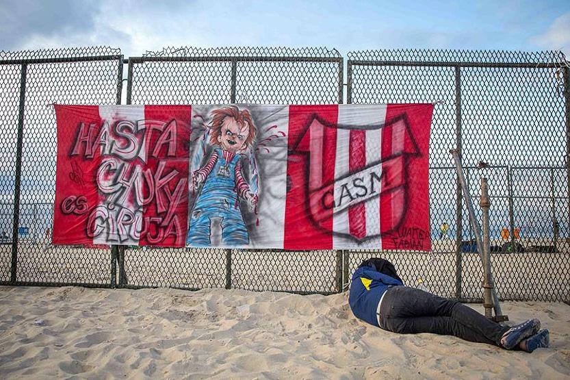 Copacabana Plajı yatakhaneye döndü