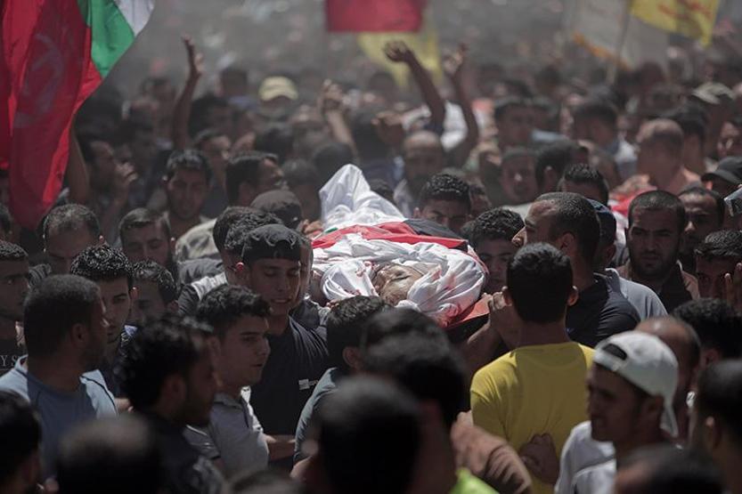 İsrail Gazzeye bomba yağdırıyor