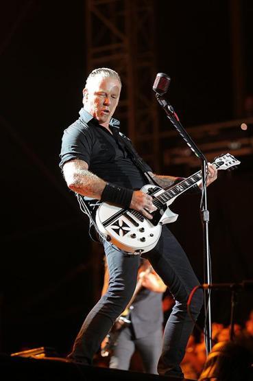 Metallica istek üzerine İstanbulu salladı
