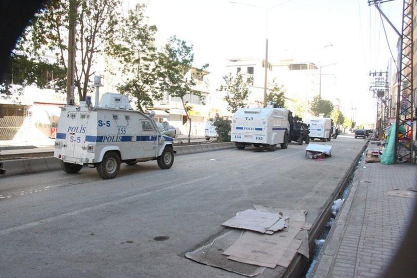 Uzman çavuş vuruldu, Yüksekova karıştı