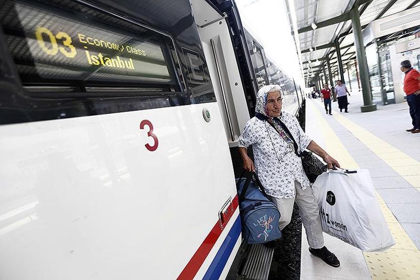 Ankara - İstanbul YHT hattı seferlerine başladı