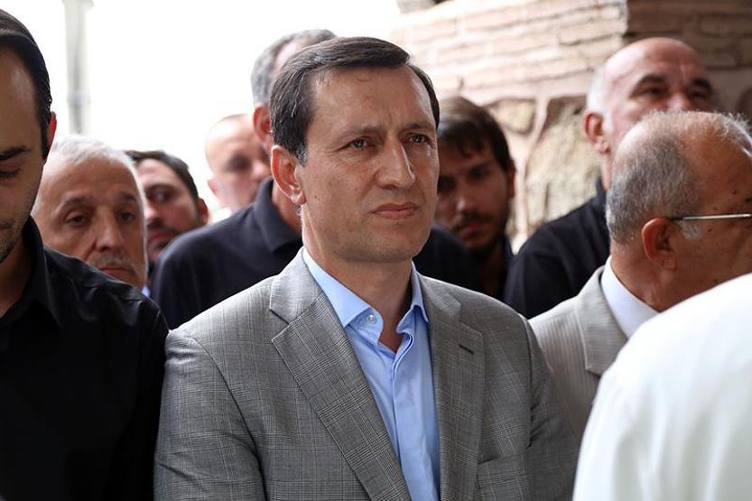 Emrullah İşler gözyaşlarını tutamadı