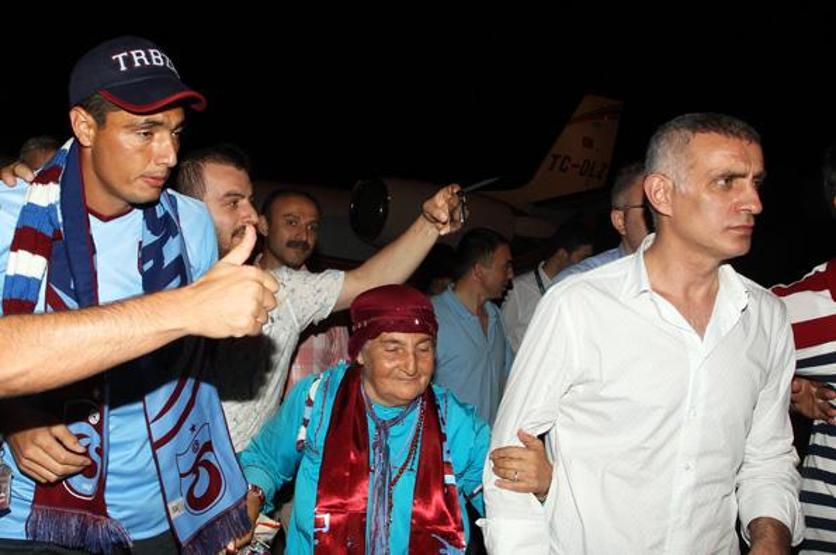 Oscar Cardozo resmi imzayı attı