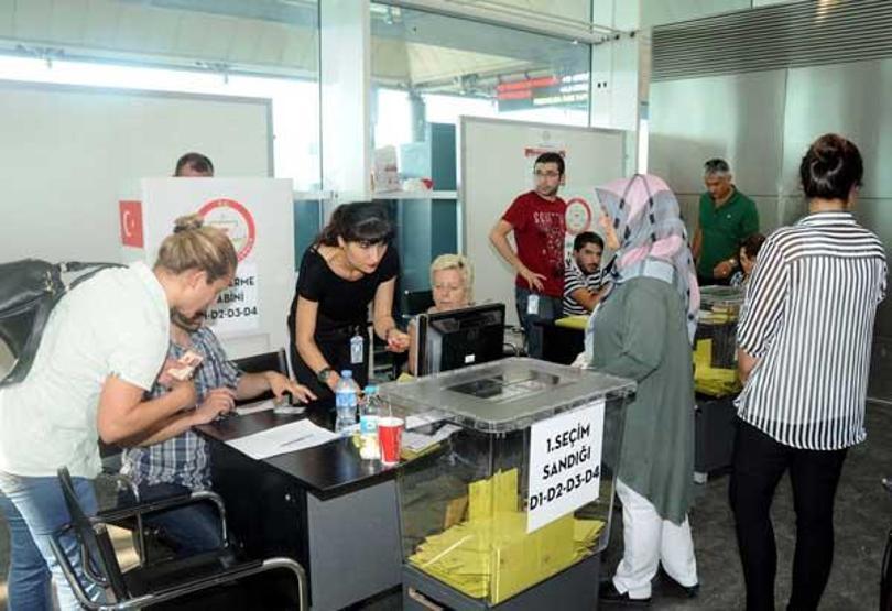 Seçmen sandık başında