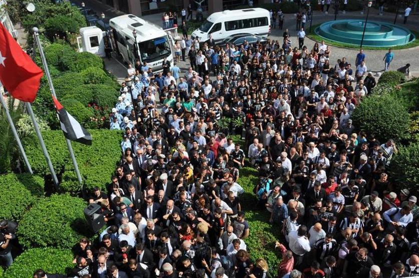 Süleyman Seba sonsuzluğa uğurlandı