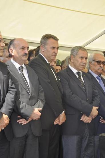 Süleyman Seba sonsuzluğa uğurlandı