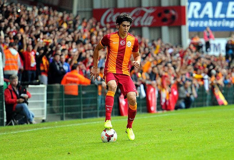 Burak Yılmaz taraftarlarla tartıştı