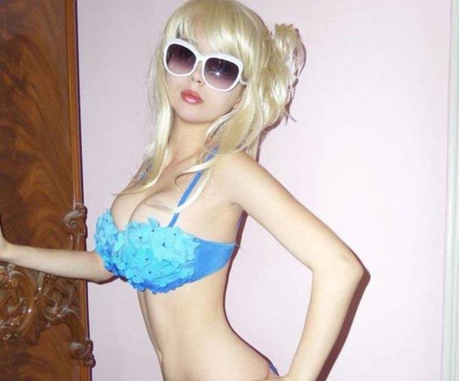 Oyuncak değil Orijinal Barbie