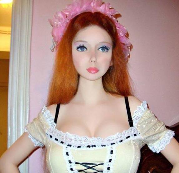 Oyuncak değil Orijinal Barbie