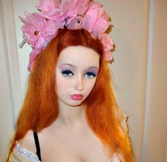 Oyuncak değil Orijinal Barbie
