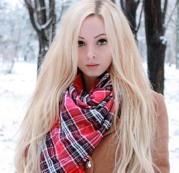 Oyuncak değil Orijinal Barbie