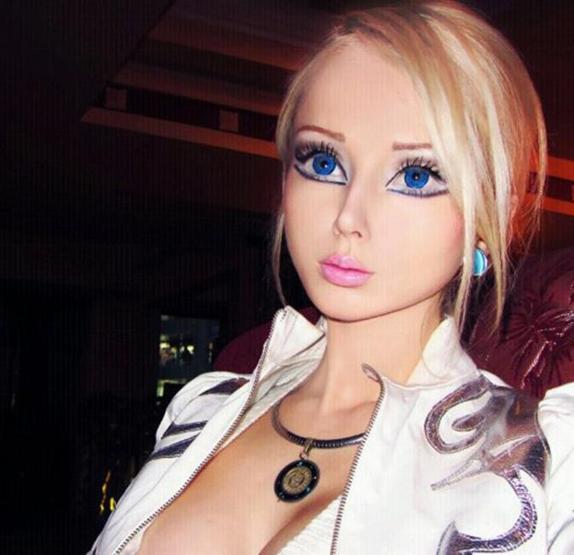 Oyuncak değil Orijinal Barbie