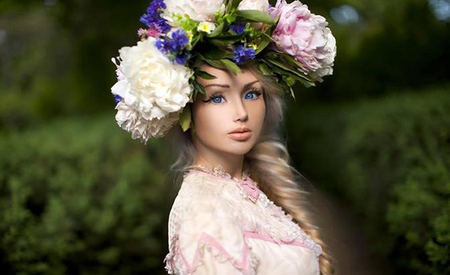 Oyuncak değil Orijinal Barbie