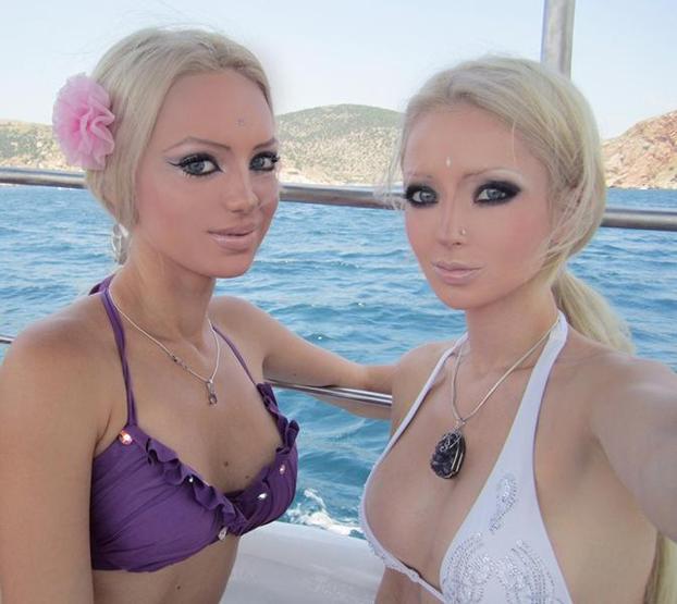 Oyuncak değil Orijinal Barbie