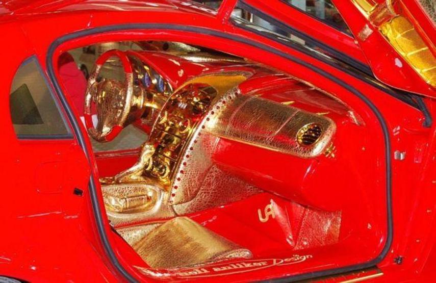 10 milyon dolarlık altın kaplama Mercedes