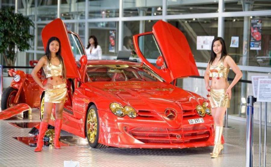10 milyon dolarlık altın kaplama Mercedes