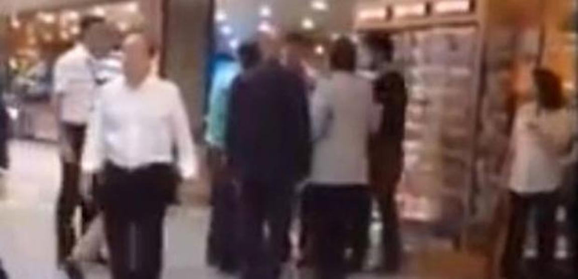 Aziz Yıldırım yumruk yumruğa kavga etti