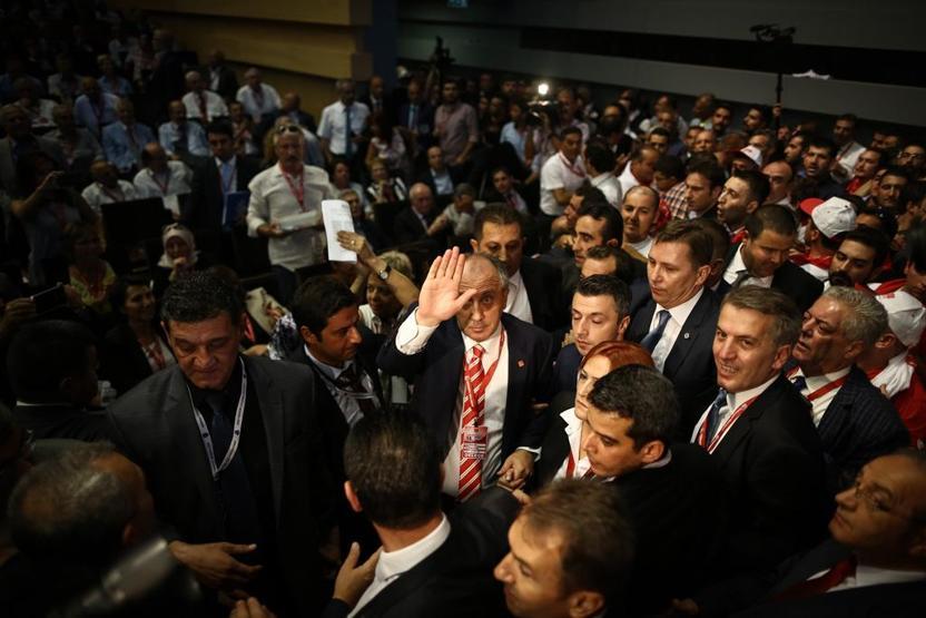 CHPde kurultay heyecanı
