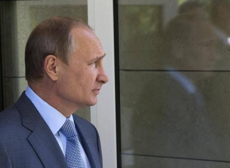 Putin nereye bakıyor