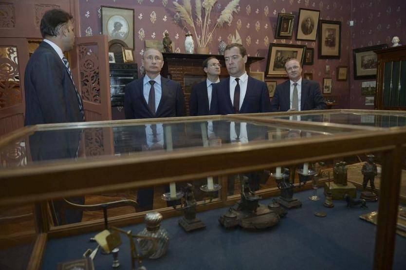 Putin nereye bakıyor
