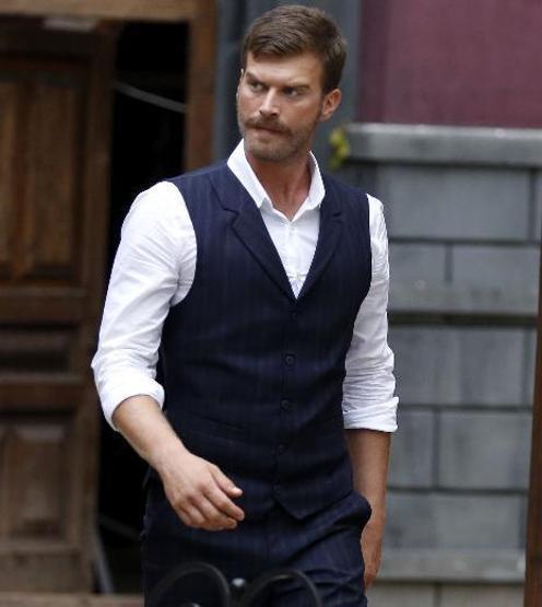 Yeni sezonda Fahriye Evcen olacak