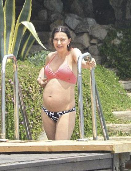 Hande Ataizinden oğlu Leona: Bizi seçtiğin için teşekkürler