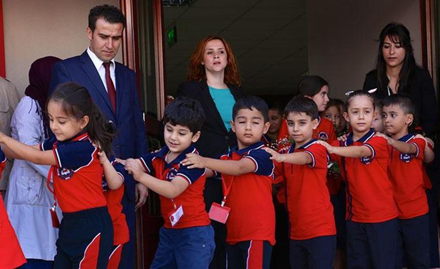Okullar açıldı