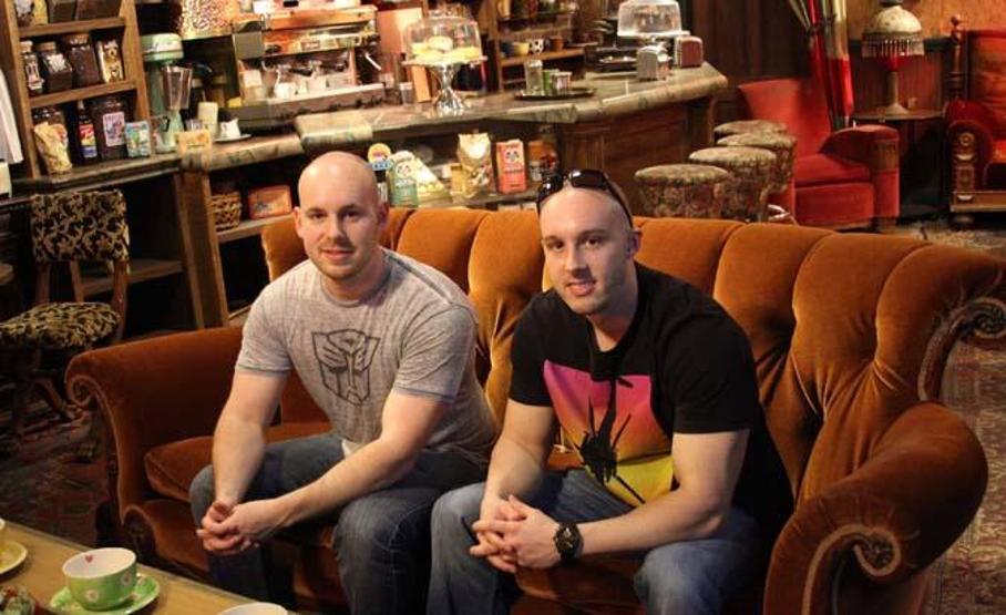 20. yıl şerefine Friends kafesi açıldı
