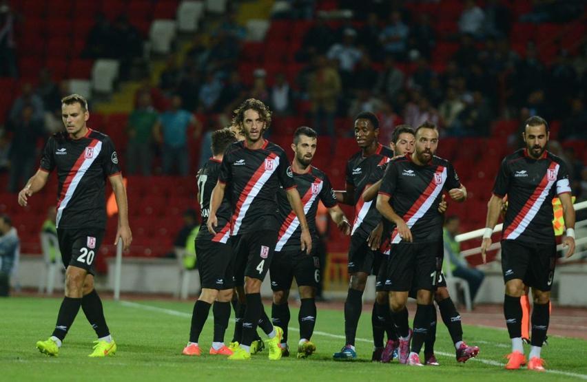 Balıkesirspor - Galatasaray maçından çarpıcı kareler