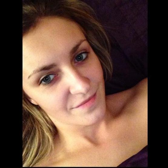 Şimdi de makyajsız selfie akımı