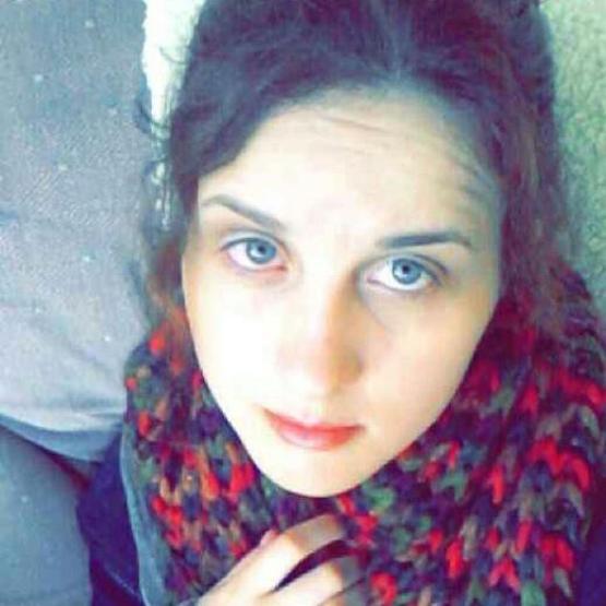 Şimdi de makyajsız selfie akımı