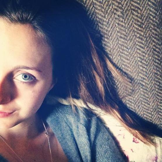 Şimdi de makyajsız selfie akımı