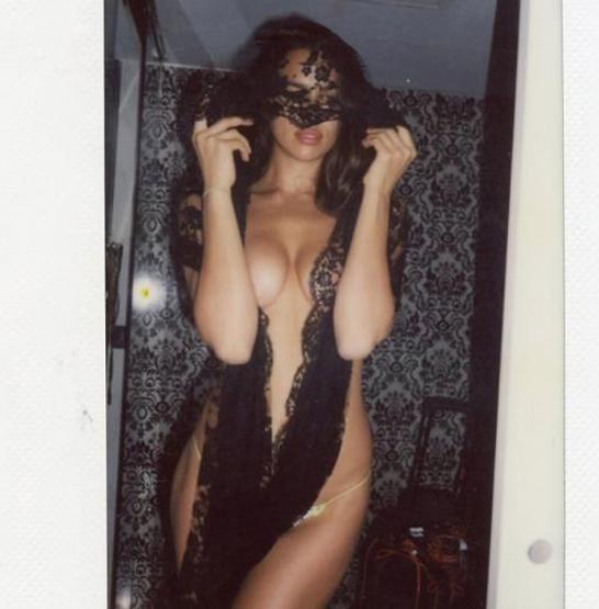 Irina Shaykın da fotoğrafları çalındı