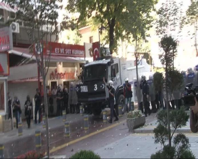 İstanbul ve yurttaki Kobani eylemlerinden kareler