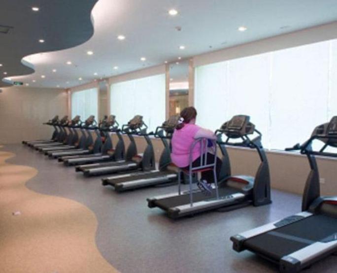 Spor salonlarından tuhaf görüntüler...