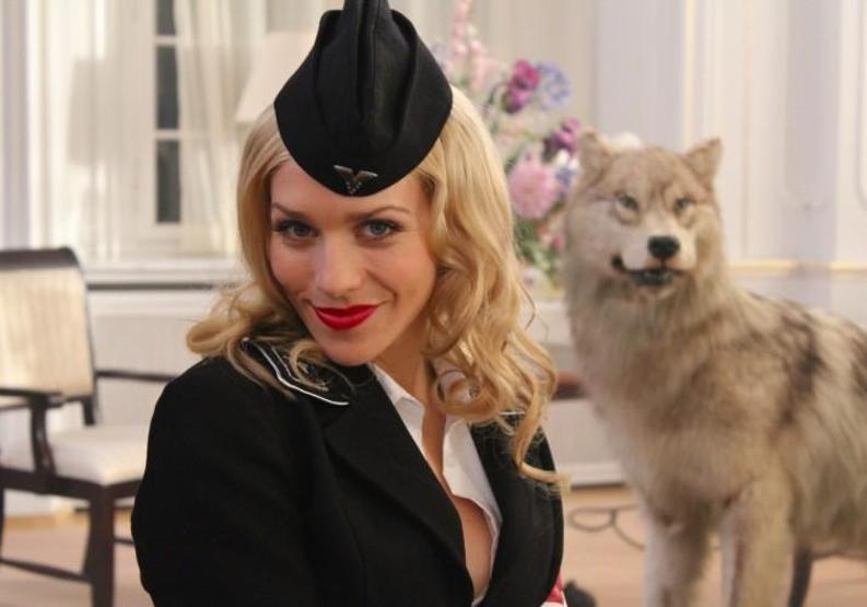 Dünya ayağa kalktı: Miss Hitler 2014