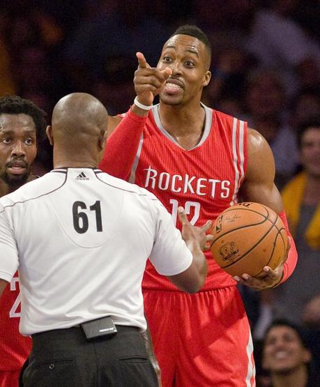 Kobe Bryant ile Dwight Howard kapıştı