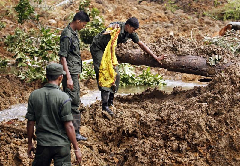Sri Lankada facia: 10 ölü 250 kayıp