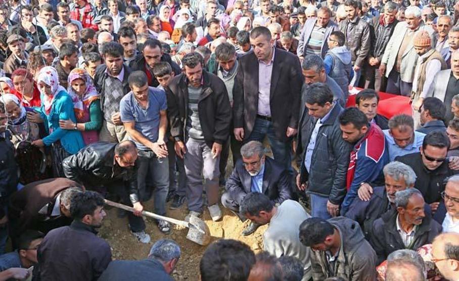 Madencilerin son yolculuğu...