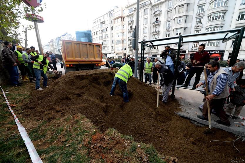 Tepki geldi Geziye durak yapımı durdu