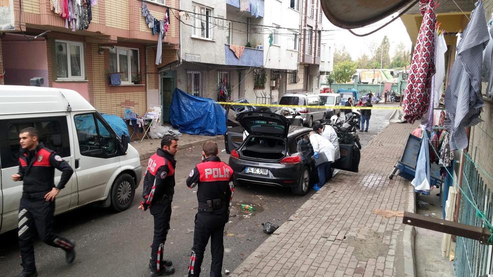 Polisin asayiş uygulaması yaptığı mahalle karıştı