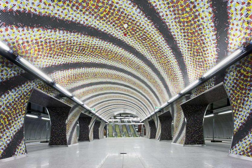 Dünyanın en güzel metro istasyonları